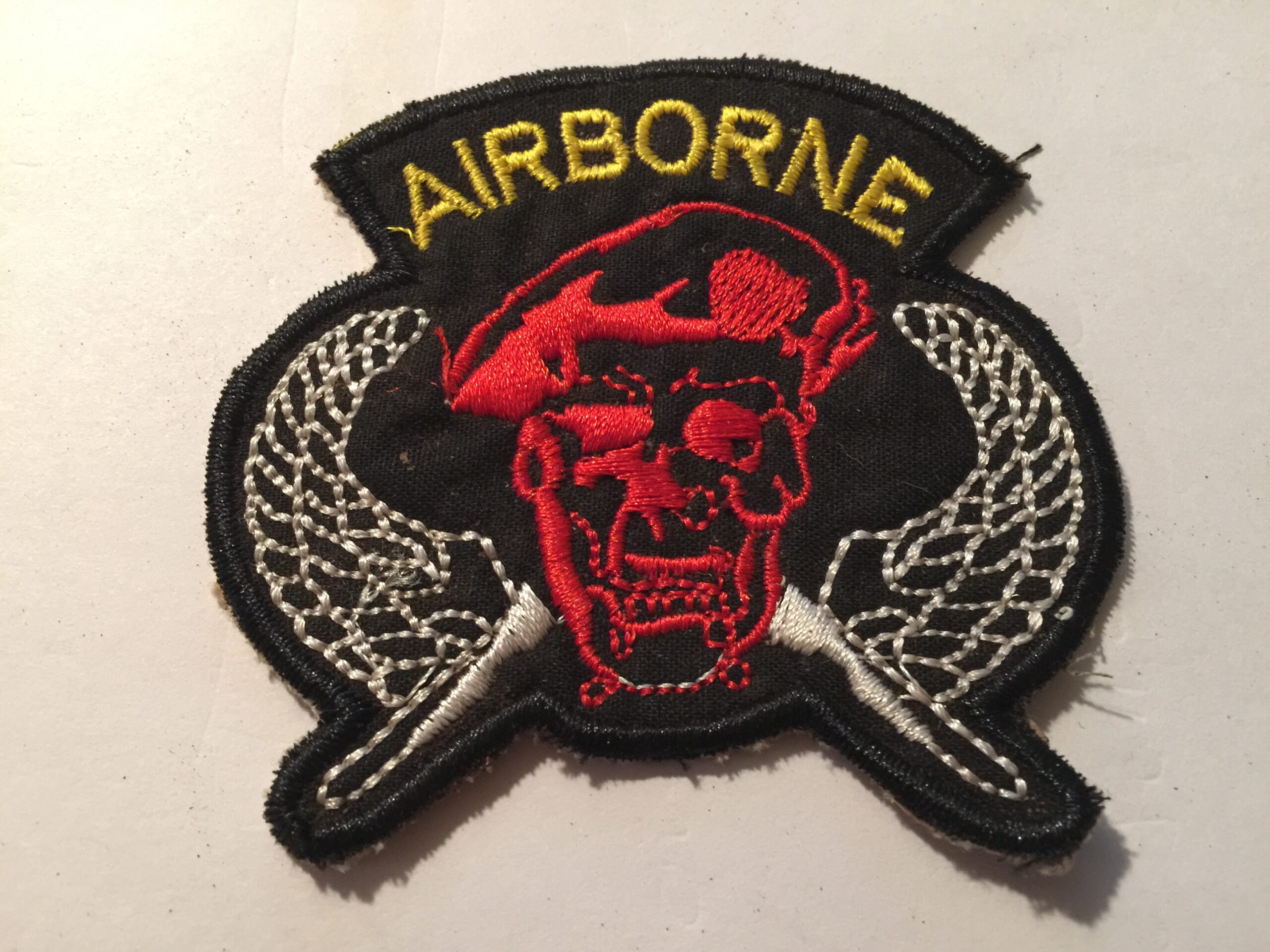 RED BERETS AIRBOURNE Vietnam War