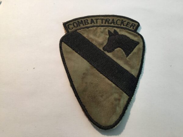62nd COMBAT TRACKER - 1st CAVALRY JUNGLE OPS, VIETNAM WAR