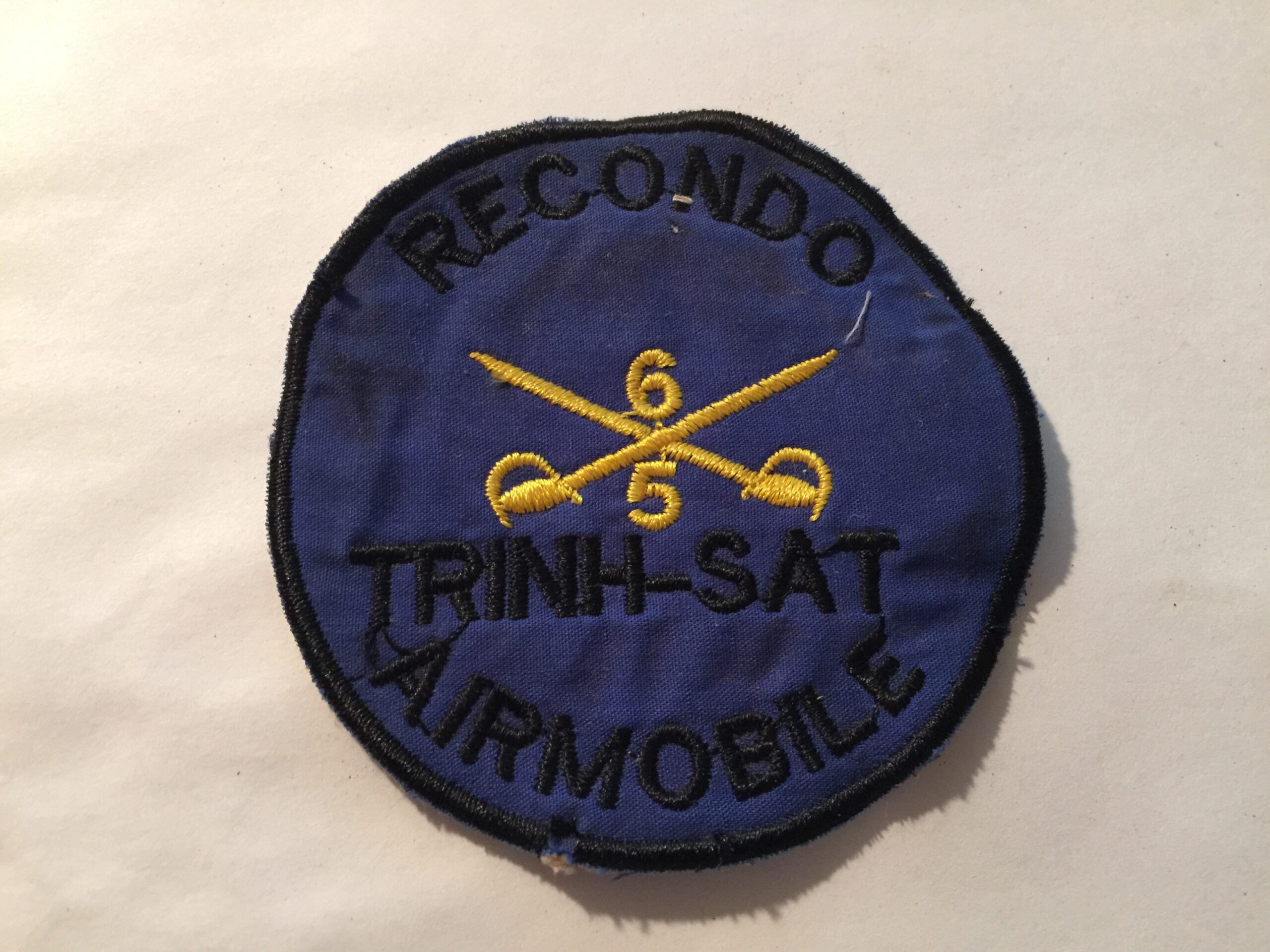 AIRMOBILE RECONDO PATCH 1st CAVALRY, 6th / 5th, BORDER RECON