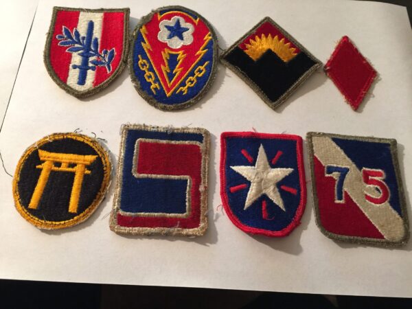 WW2 Patch lot  8 *AUTHENTIC* Patches