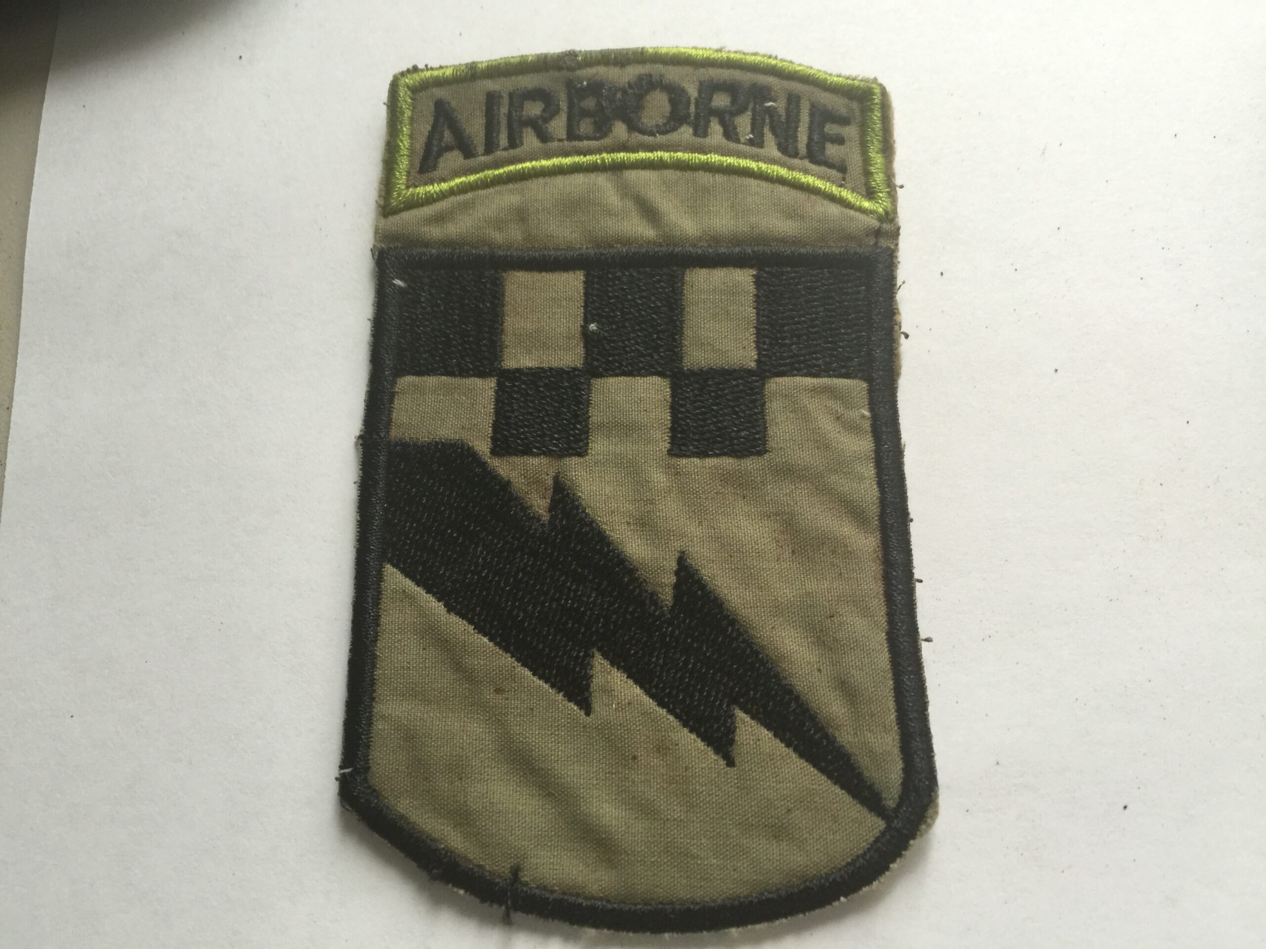 U.S. Army 525th Military Intelligence Brigade Airborne patch