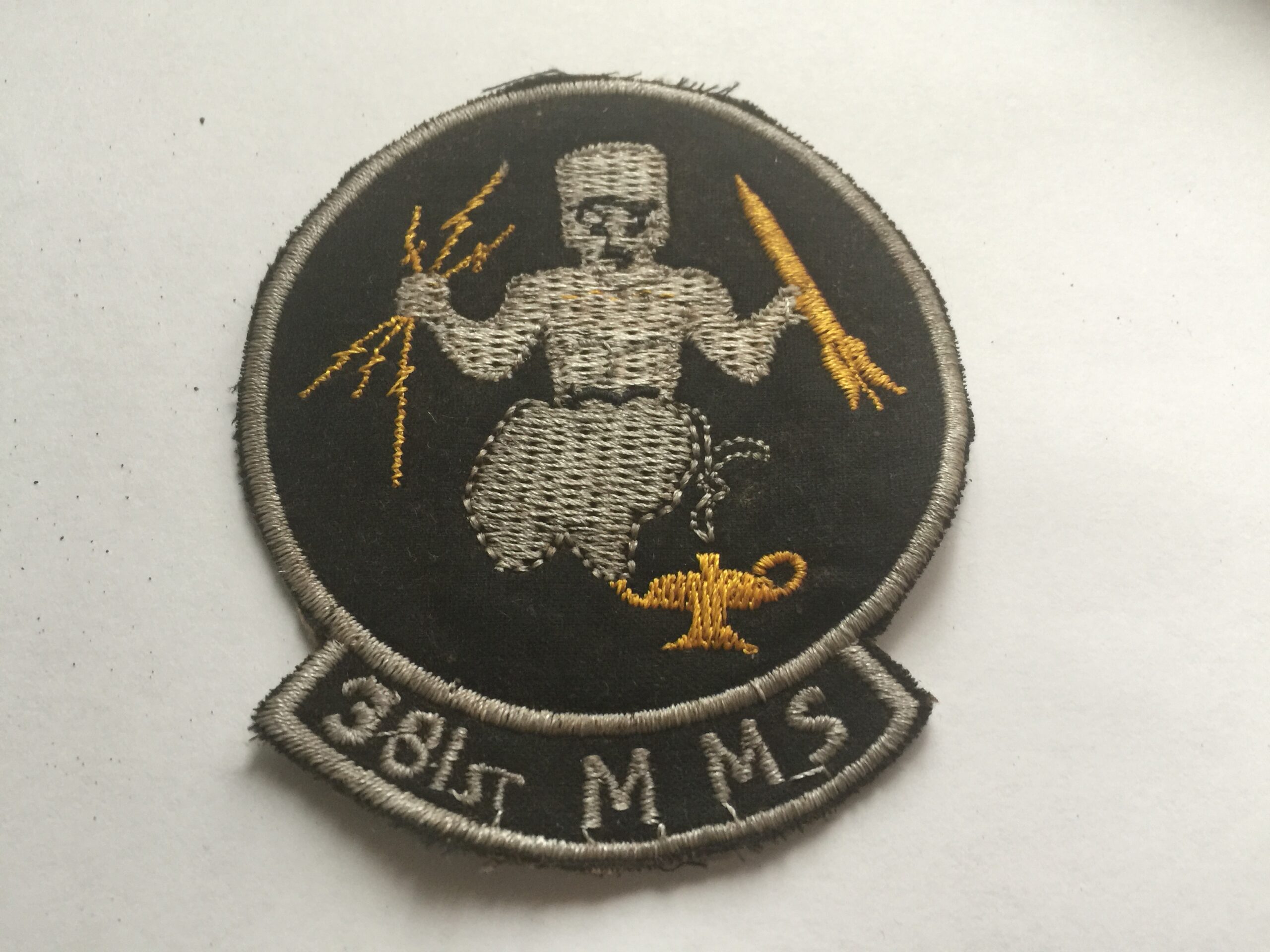 US AIR FORCE - 381st MUNITIONS MAINTENANCE SQUADREN VIETNAM WAR
