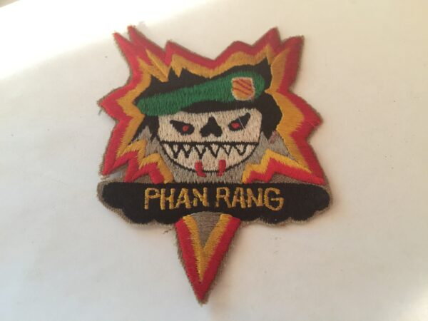 US GREEN BERETS PHAN RANG - BLACK OPS SHELL BURST Vietnam War